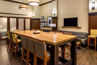 Photo 4 - Hampton Inn & Suites Boulder-North