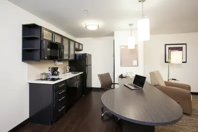 Photo 2 - Candlewood Suites New Braunfels by IHG