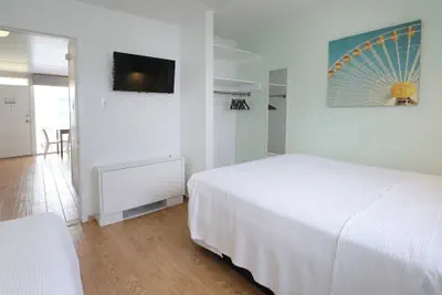 Photo 5 - Paradise Oceanfront Resort