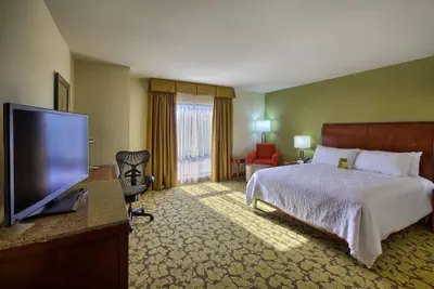 Photo 5 - Hilton Garden Inn Durham/University Medical Center
