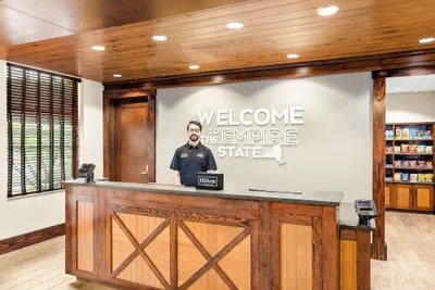 Photo 4 - Hampton Inn & Suites Lake Placid
