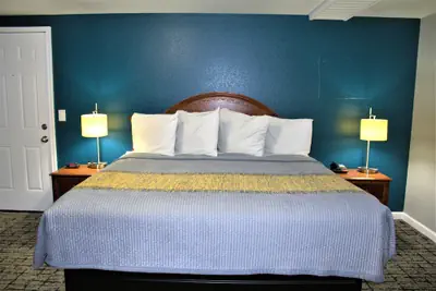 Photo 4 - HavenPointe Inn & Suites