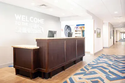 Photo 4 - Hampton Inn Crystal River, FL