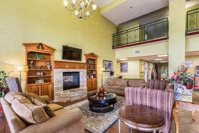 Photo 2 - Park Grove Inn
