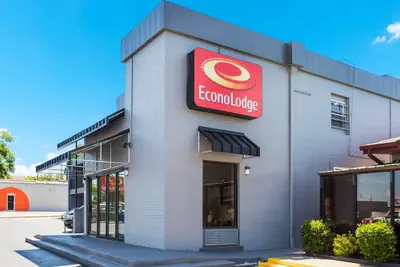 Photo 2 - Econo Lodge Gallatin - Metro Nashville