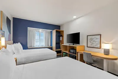 Photo 4 - Spark by Hilton Wilkes Barre