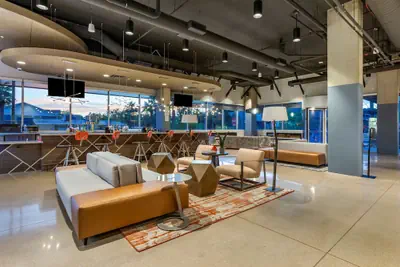 Photo 3 - Vīb Hotel by Best Western Phoenix - Tempe