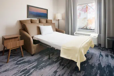 Photo 5 - Fairfield Inn and Suites Dallas East