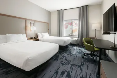 Photo 4 - Fairfield Inn and Suites Dallas East
