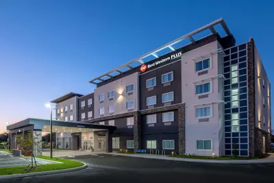 Photo 2 - Best Western Plus Lakeland