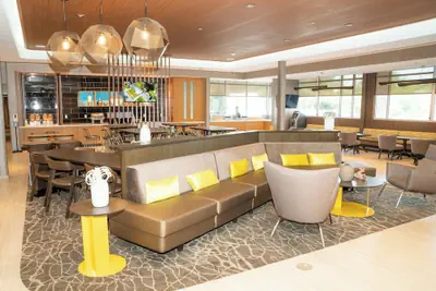Photo 2 - SpringHill Suites by Marriott Woodbridge