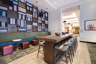 Photo 5 - Hampton Inn Tucson Downtown