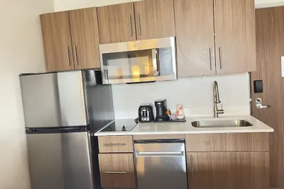 Photo 5 - MainStay Suites Oak Brook Terrace-Chicago