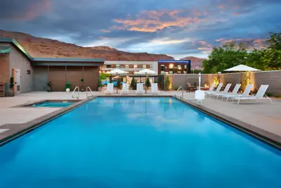 Photo 2 - Gravity Haus Moab