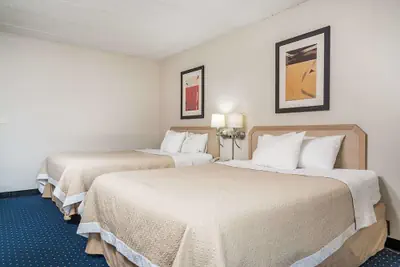 Photo 3 - Blue Way Inn La crosse Extended Stay