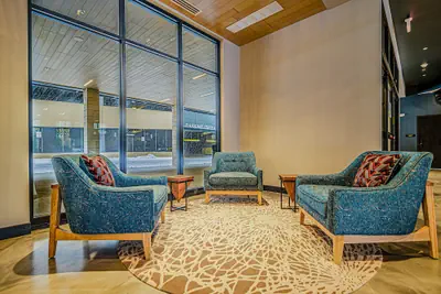 Photo 3 - Hotel Indigo Silverthorne by IHG