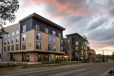 Photo 2 - Hotel Indigo Silverthorne by IHG