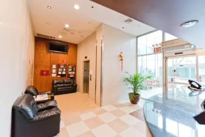Photo 3 - Super Lake Hotel
