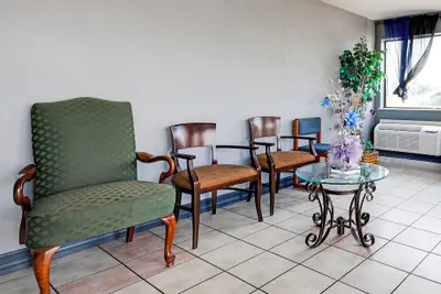 Photo 4 - Hotel O Luxury Inn Channelview Baytown I-10