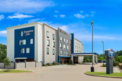 Photo 2 - Hampton Inn Longview