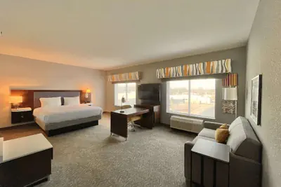 Photo 5 - Hampton Inn McMinnville