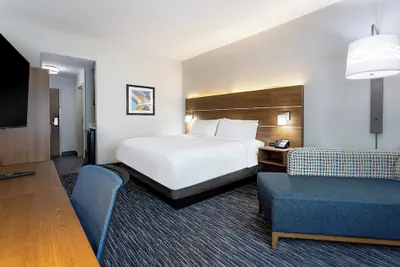 Photo 4 - Holiday Inn Express and Suites Miramar by IHG
