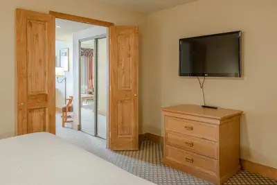 Photo 5 - Grand Lodge Condo In The Heart Of Mt Crested Butte 1 Bedroom Condo - No Cleaning Fee! by RedAwning