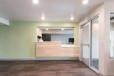 Photo 4 - Woodspring Suites Philadelphia Northeast