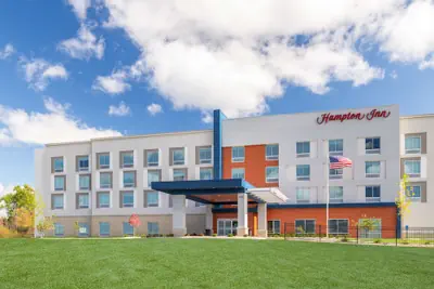Photo 2 - Hampton Inn by Hilton Bedford