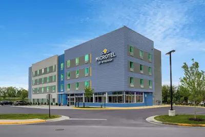 Photo 2 - Microtel Inn & Suites by Wyndham Winchester