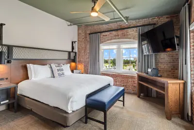 Photo 2 - City Mills Hotel