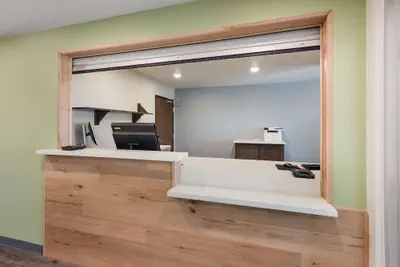 Photo 3 - Woodspring Suites Dayton North