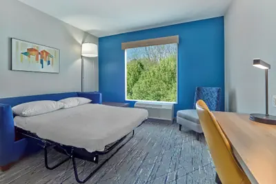 Photo 5 - Holiday Inn Express Huntsville Space Center by IHG