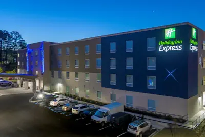 Photo 2 - Holiday Inn Express Huntsville Space Center by IHG