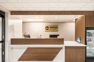 Photo 4 - Clarion Pointe New Bern