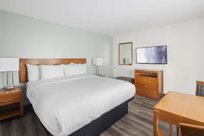 Photo 5 - Vagabond Inn Glendale