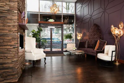Photo 3 - The Horton Hotel and Rooftop Lounge