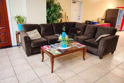 Photo 4 - Clover Inn & Suites