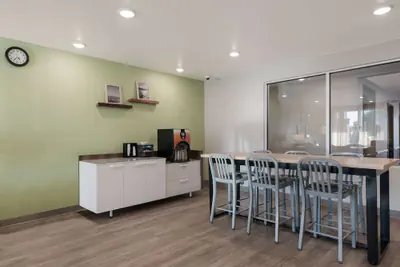 Photo 4 - WoodSpring Suites Phoenix-Deer Valley