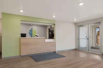 Photo 3 - WoodSpring Suites Phoenix-Deer Valley
