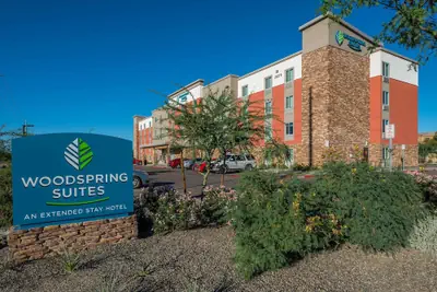 Photo 2 - WoodSpring Suites Phoenix-Deer Valley