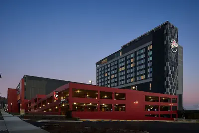 Photo 2 - Emerald Queen Hotel and Casino - Tacoma