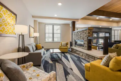 Photo 3 - Comfort Inn & Suites Gaylord