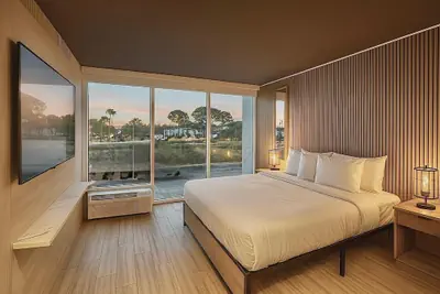 Photo 5 - Tropical Palms Hotel