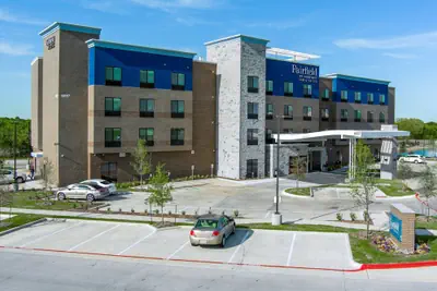 Photo 2 - Fairfield Inn & Suites by Marriott Corinth South Denton Area