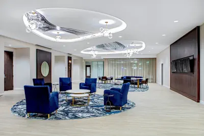 Photo 4 - SpringHill Suites by Marriott Boston Logan Airport Revere Beach