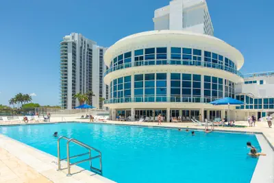 Photo 2 - Girasole Suites