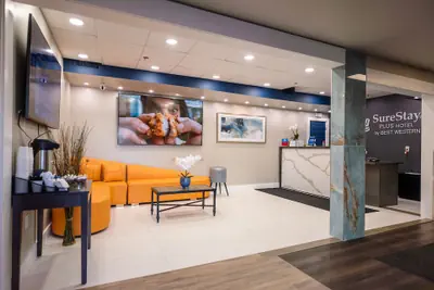 Photo 3 - Surestay Plus Hotel By Best Western Seatac Airport