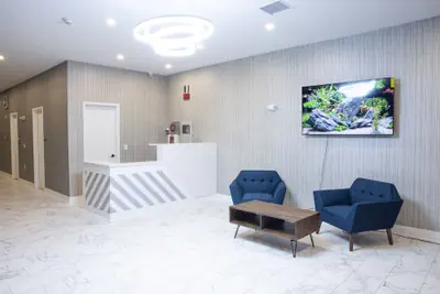 Photo 3 - Peachtree Suites