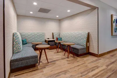 Photo 3 - Hampton Inn & Suites Ontario Rancho Cucamonga
